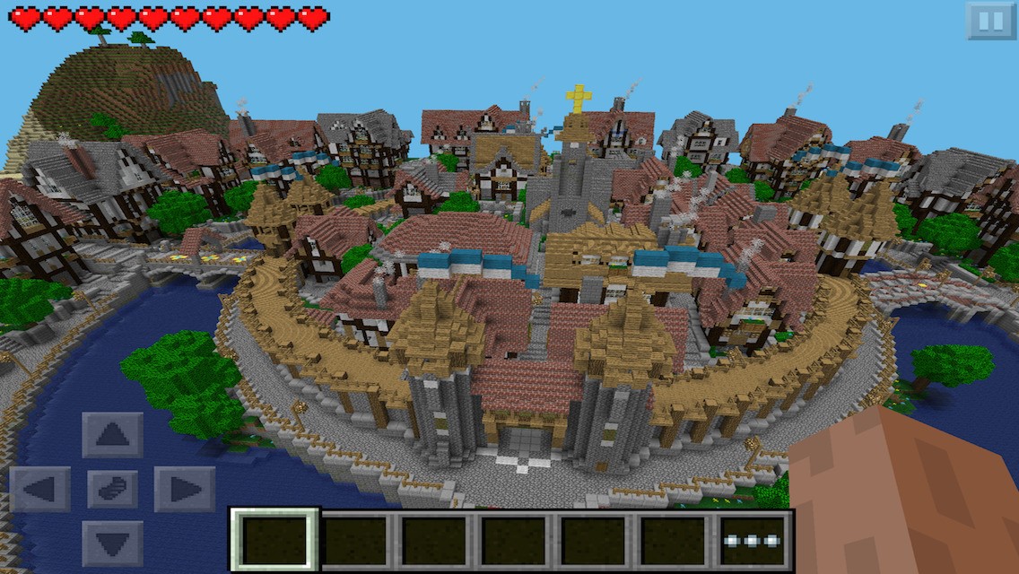 Master Crafter: Players come up with some amazing creations, from cities, to castles, to pixel art.