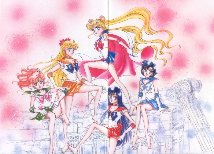 A fun and foot-loose pin-up Sailor Moon, completely with a cape that never made it on screen