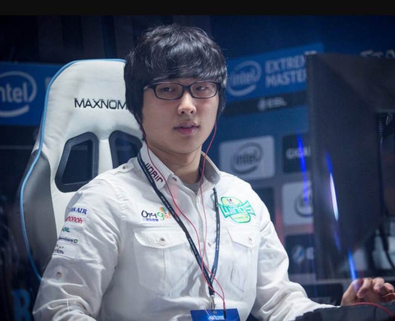 Maru sc2. STARCRAFT Trap. Корейские старкрафтеры. Kim Sung Hyun STARCRAFT.