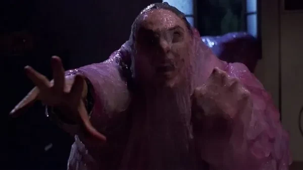 Top 15 Best Horror Movie Remakes, Top 10 Best Horror Movie Remakes, Best Horror Movie Remakes, Top Horror Movie Remakes, Top Horror Remakes, Best Horror Remakes, Best Horror Movie Remakes,