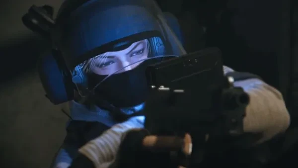 The top five best loadouts for IQ in R6 Siege