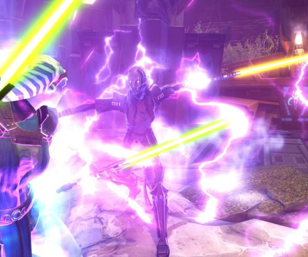 Players battle it out as Jedi lightsabers and Sith lightning meet. 